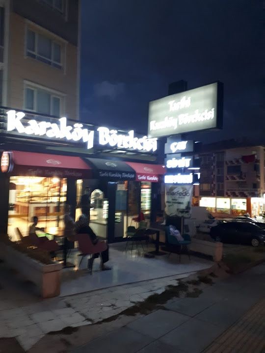 Tarihi karaköy borekcisi