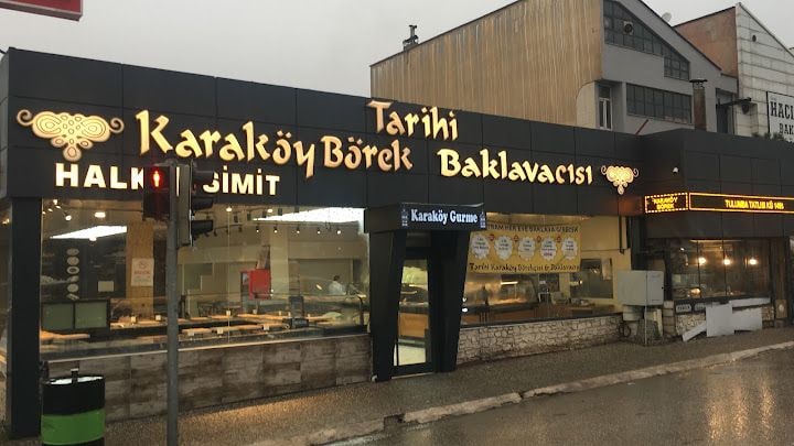 Tarihi Karaköy Börekçisi - Gimat Şubesi