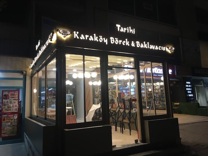 Tarihi Karaköy Börekçisi - Ümitköy Şubesi