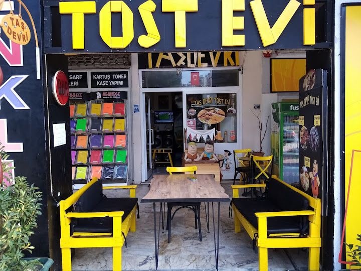 Taş Devri Tost Evi