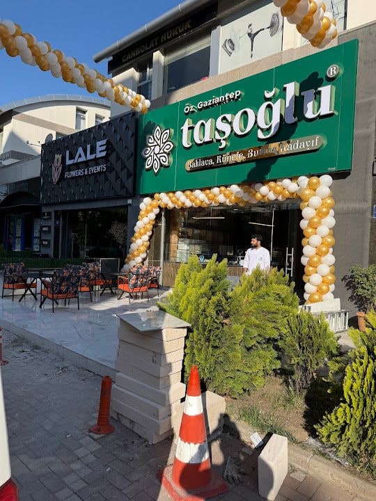 TAŞOĞLU BAKLAVALARI ANKARA ÇAYYOLU