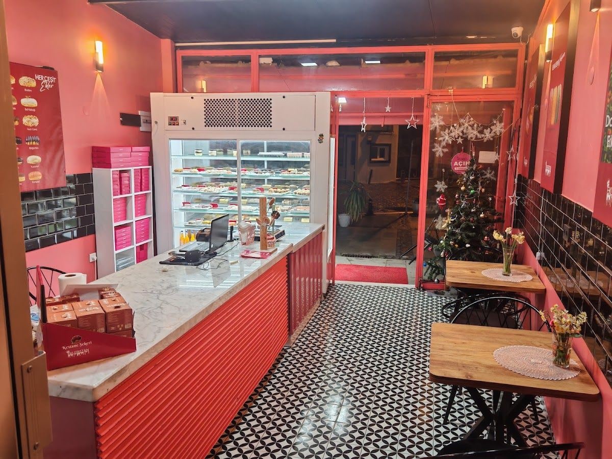 Tatlı Bakkal Ayvalık