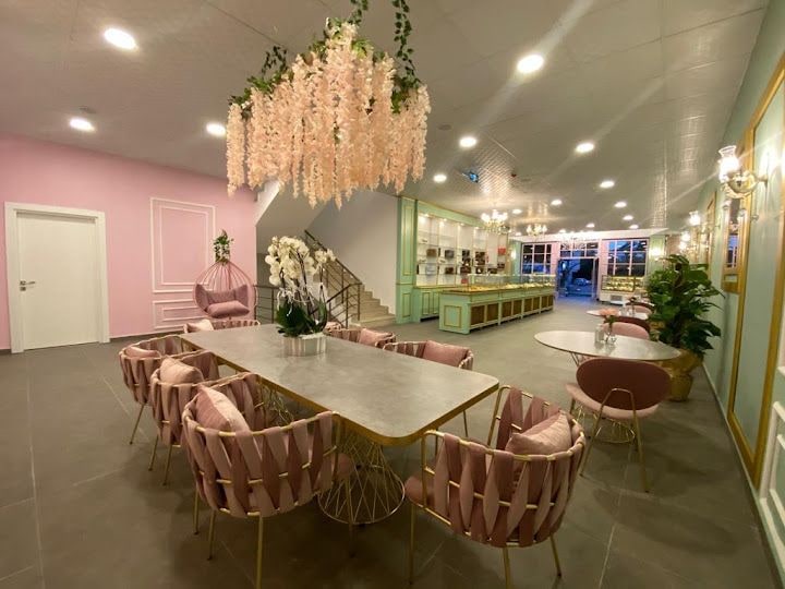 Tatlı Şeyler Patisserie Konyaaltı