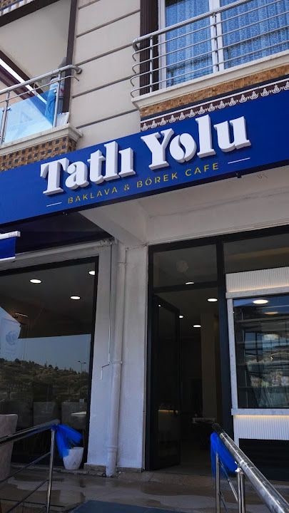 Tatlı Yolu