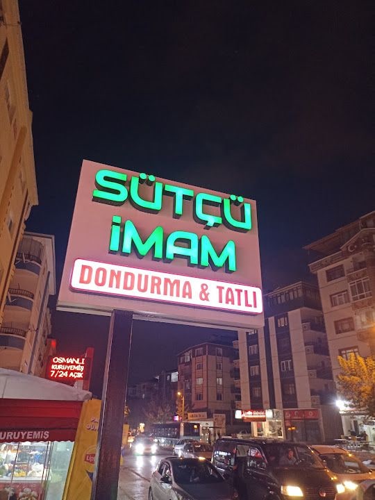 Tatlıcı sütçü İmam