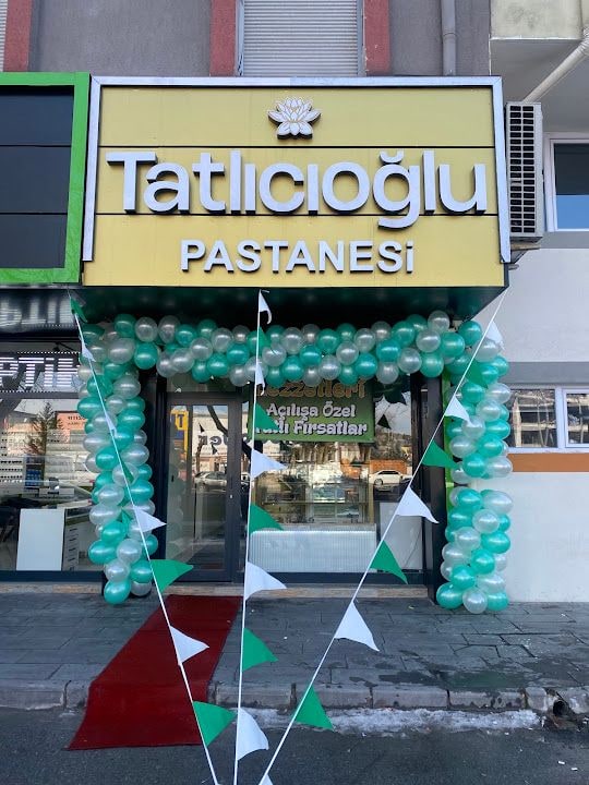Tatlıcıoğlu pastanesi