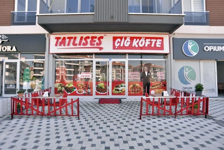 Tatlıses Çiğ Köfte Dumlupınar
