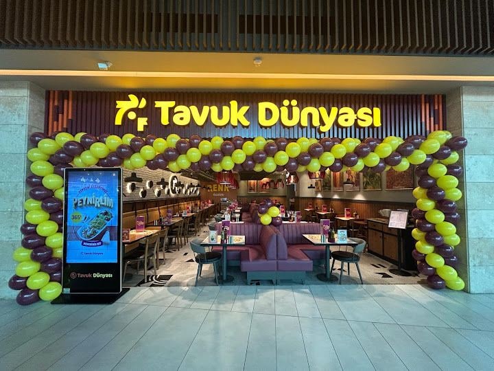 Tavuk Dünyası 01 Burda Avm