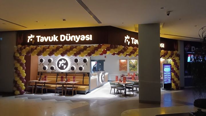 Tavuk Dünyası Agora Antalya Avm