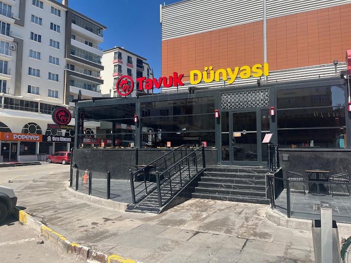 Tavuk Dünyası Park Site Avm