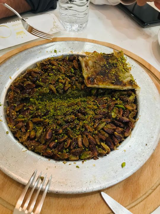 Tavukçu Hikmet