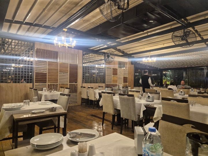 Tavukçu Lokantası