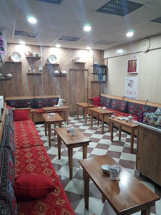 Tek 1 Çay Evi