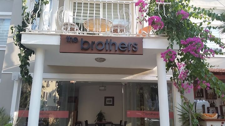 The Brothers Cafe Restaurant