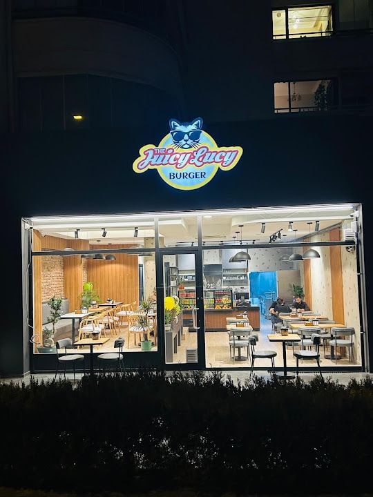 The Juicy Lucy Burger (çukurambar)