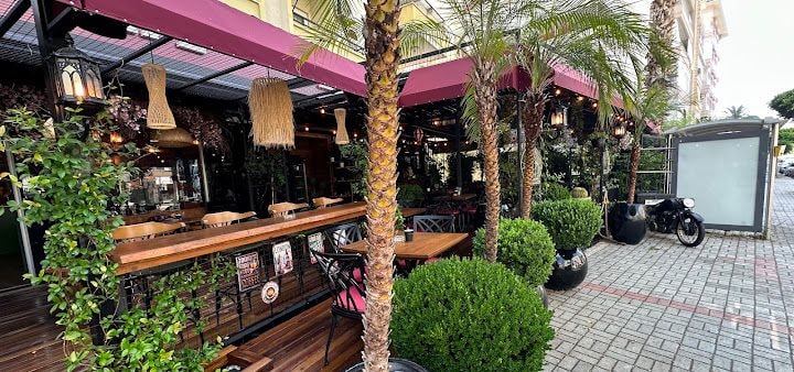 The London Cafe Garden