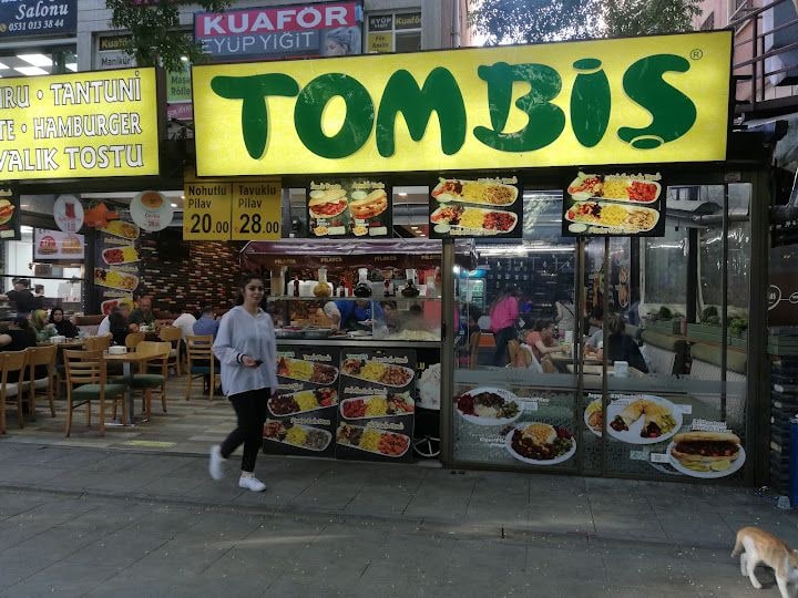 Tombiş Yüksel Caddesi