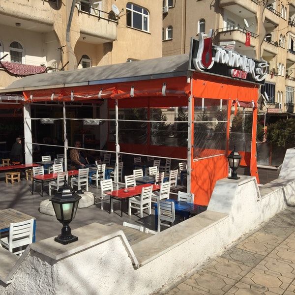 Tontonlar Çay Evi