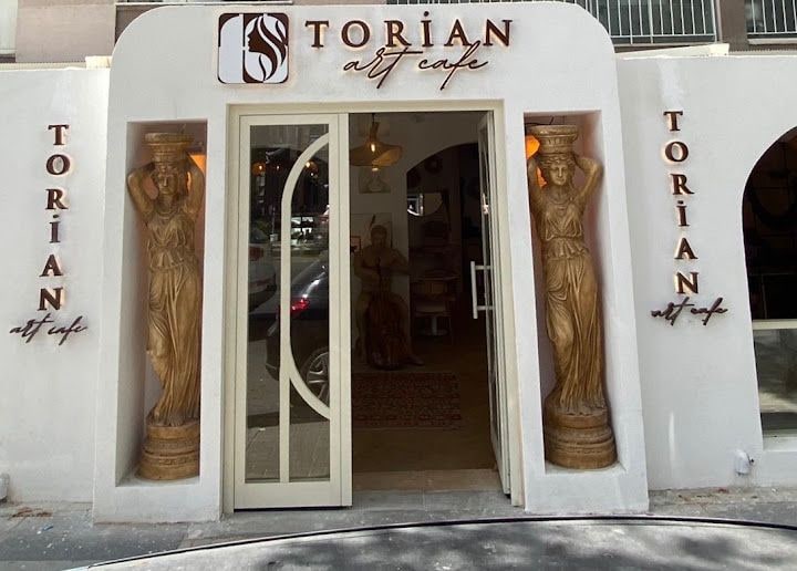 Torian Art Cafe