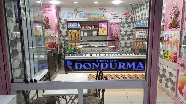 Torun dondurma salonu