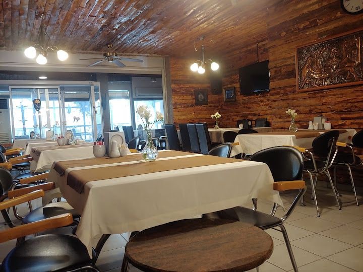 Tuffy's Road House