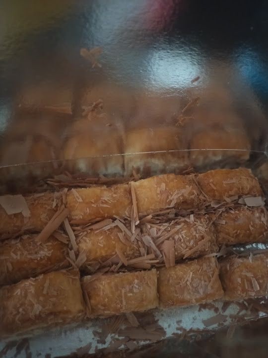 Tuğba Ekmek & Pasta