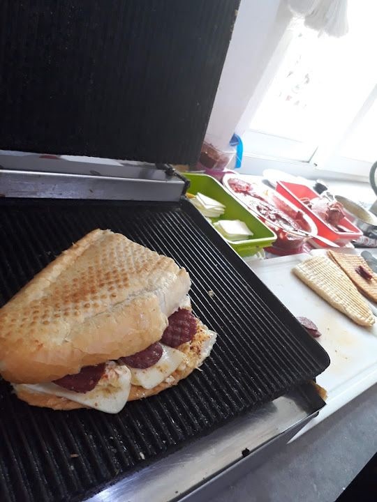 Tuğçe Tost