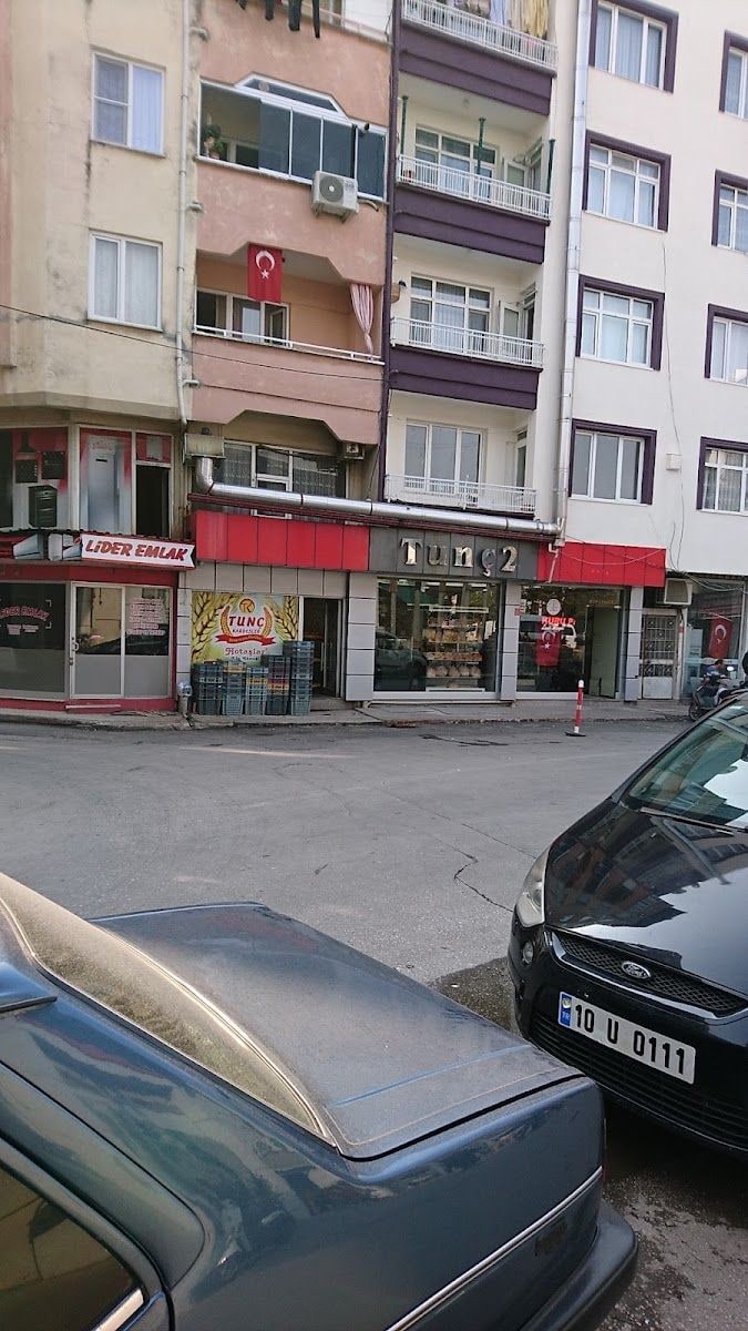 Tunç 2 Ekmek Unlu Mamuller