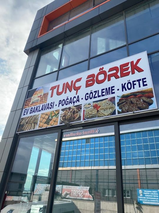 Tunç Börek