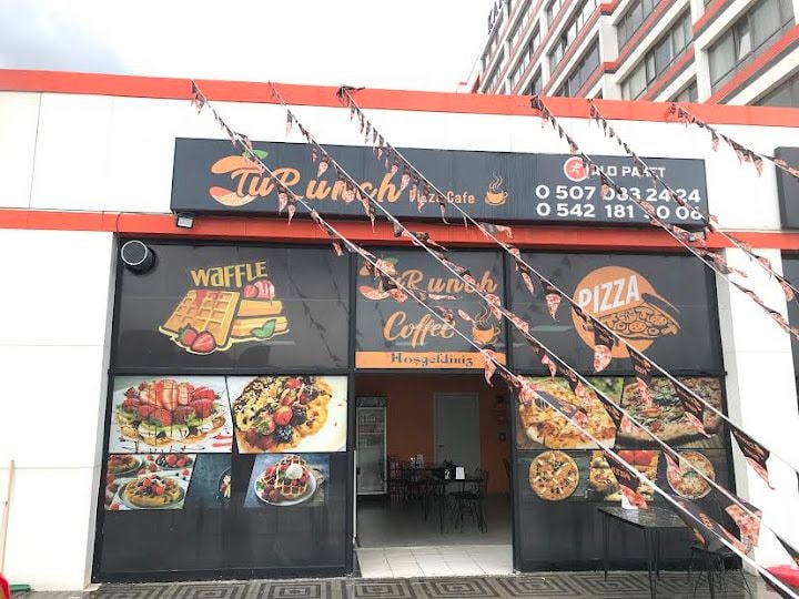 Turunch Pizza Cafe