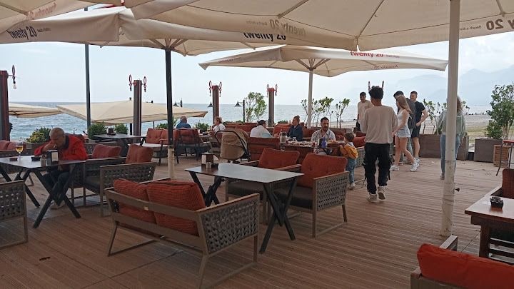 Twenty Beach & Bistro - Konyaaltı Beach Park