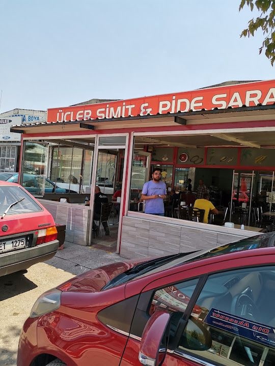 Üçler Simit Ve Pide Sarayı