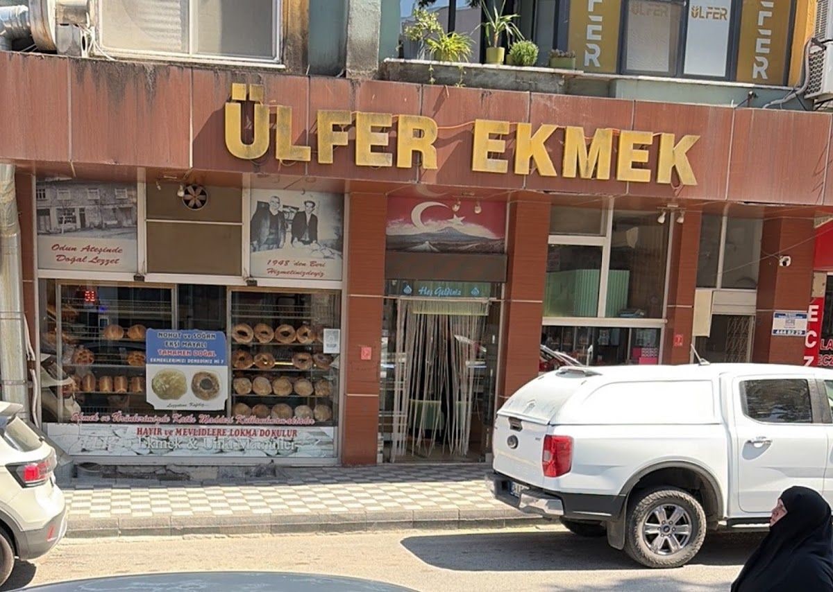 Ülfer Ekmek
