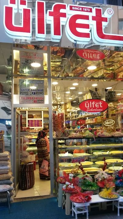 Ülfet Şekerleme