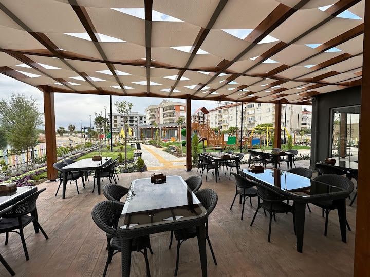 Umut Park Kafe