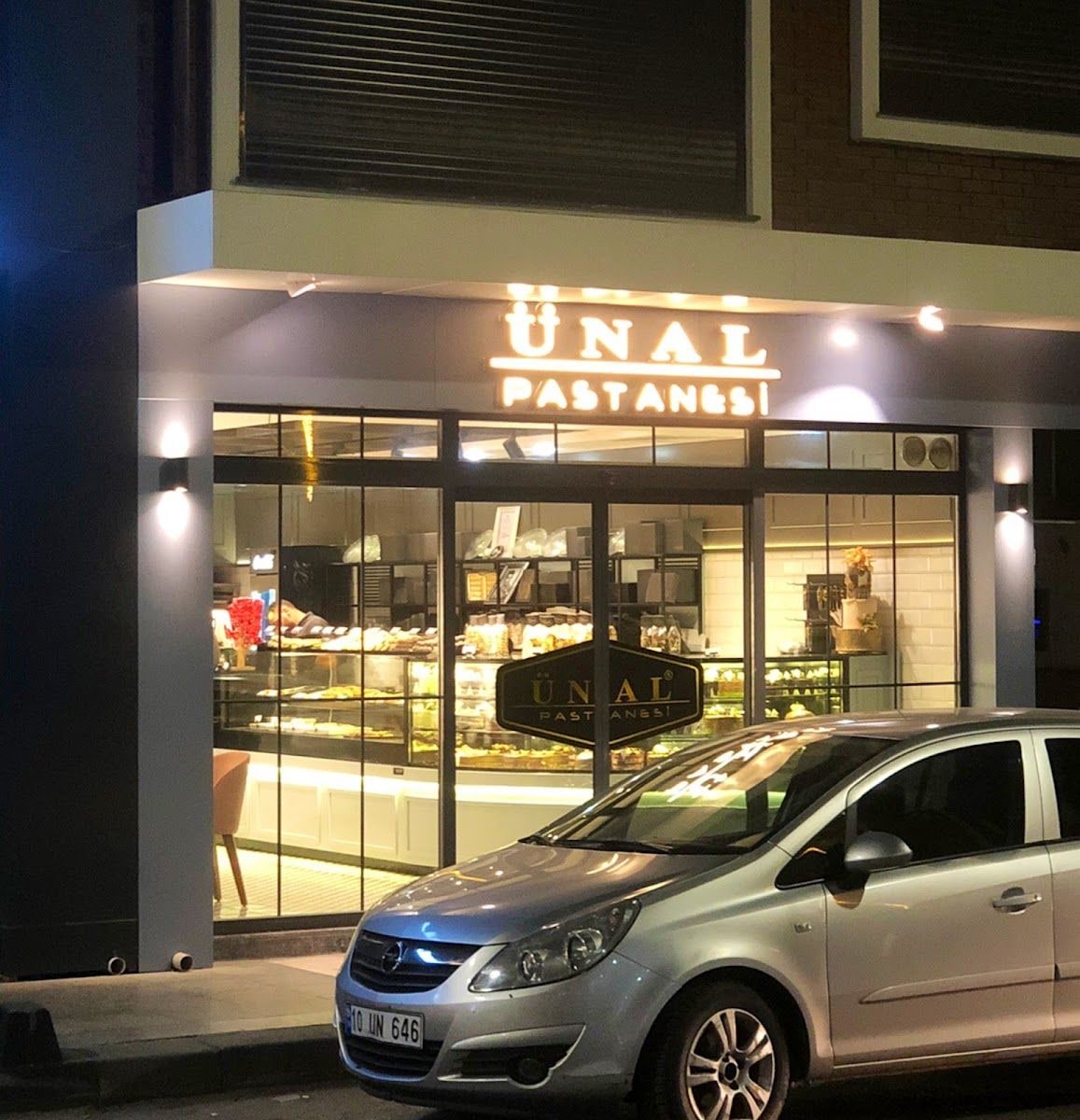 Ünal Pastanesi