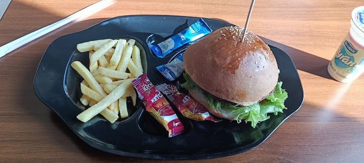 Üniversite Merkezi Cafe