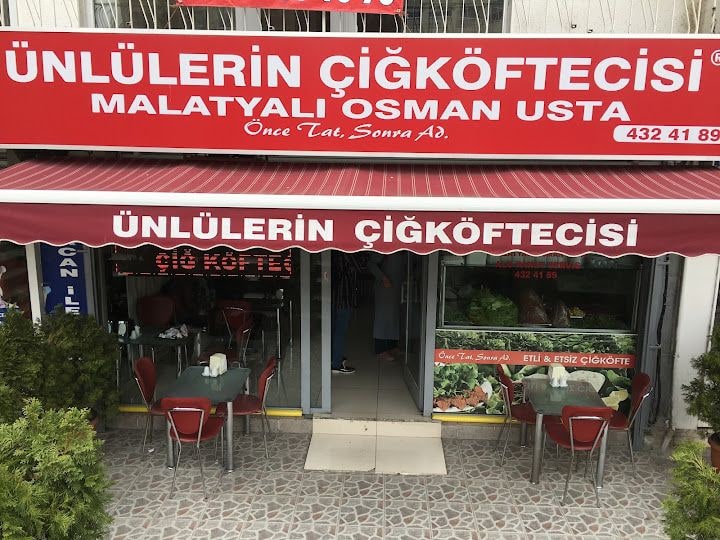 Ünlülerin Çiğ Köftecisi Osman Usta