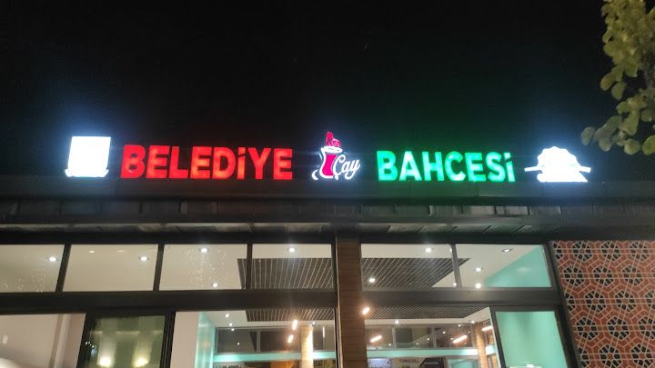 Urfa Belediye Çay Bahçesi
