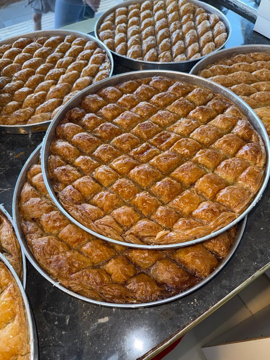 Urfa Osmanlı Baklavaları Künefe Katmer
