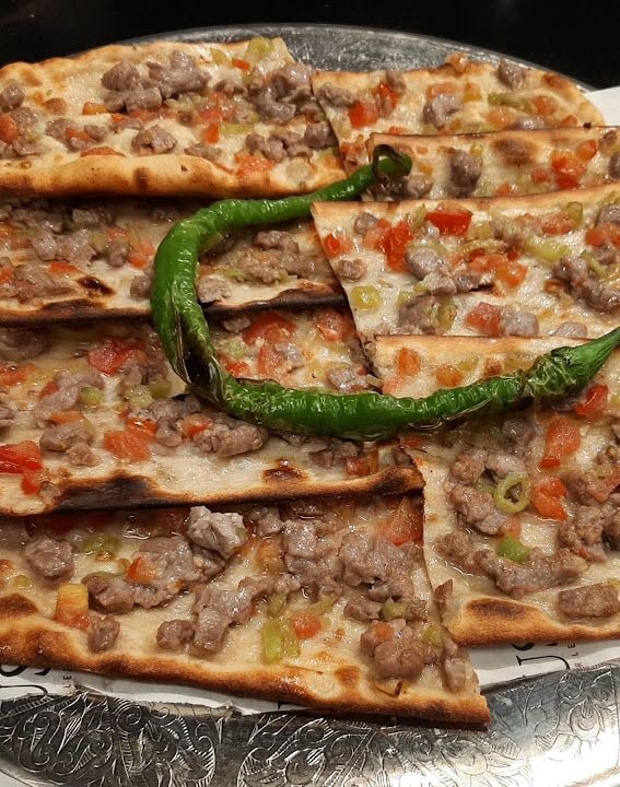 Usre Restoran