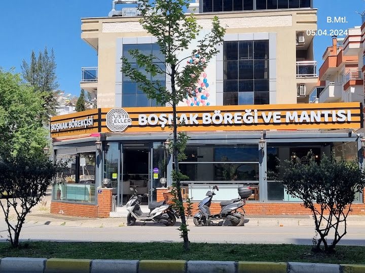 Usta Eller Boşnak Börekçisi