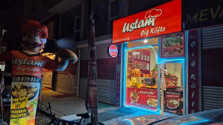 Ustam Çiğköfte Ve Midye