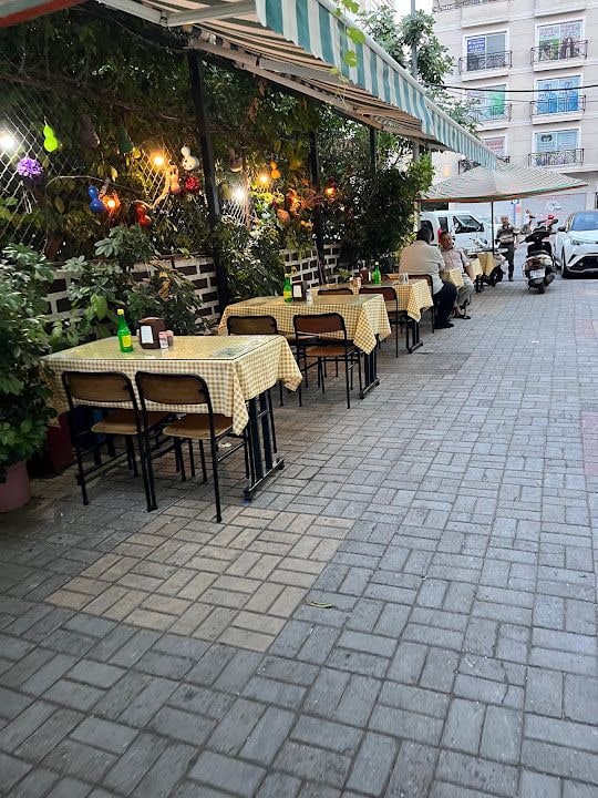 UYGUN lokantası sulu yemek ve kebap salonu