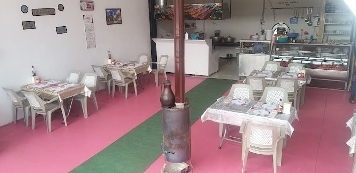 Uysal Ev Yemekleri (tablot Yemek Verilir)