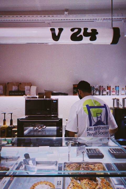 V24 Coffee Club