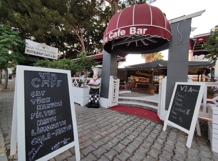 Via Restaurant Cafe & Bar