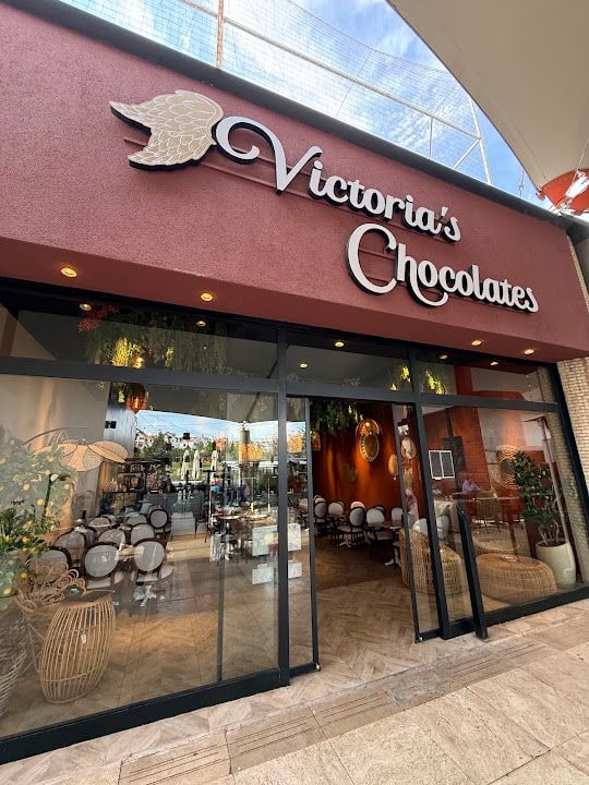 Victoria’s Chocolates
