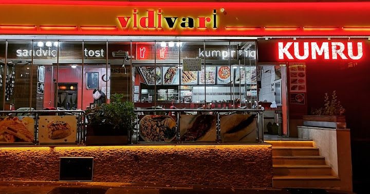 Vidi Vari Fast Food