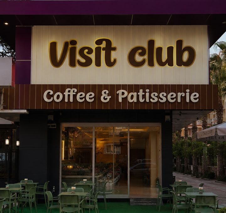 Visit Club Coffe & Patisserie